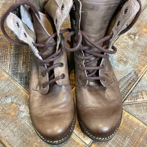 Sesto Meucci distressed leather ankle boots. Sz 37